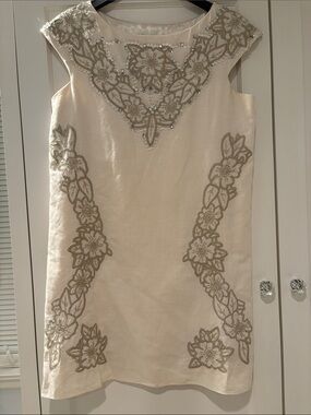 Laundry Embellished Floral Sheath Dress in Cream Size 6